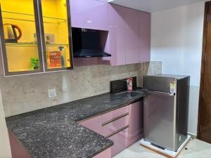 Elegant Studio Stay at Chandroday Temple