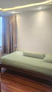 Apartemwn Sejahtera, Ebell Management