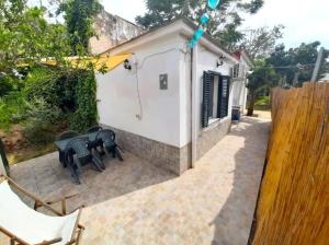 Orange House - Ciraccio Beach
