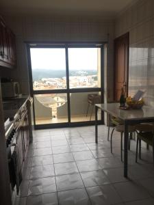 Apartamento T3 com vista mar