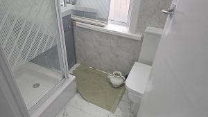 2 bedroom House near local cash and carry