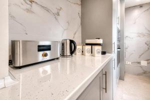 Nueva Andalucia Holiday Home