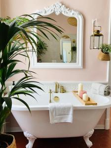 Hey Cherie ! Suite de Luxe Jacuzzi Sea View