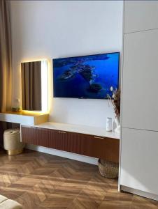 Riviera Luxury Rooms