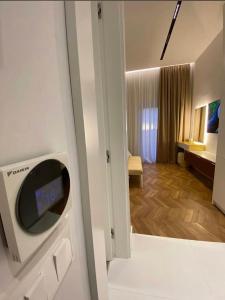 Riviera Luxury Rooms