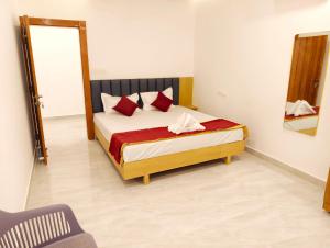 Nandakam Luxury Rooms JNTU Nizampet Pragathi Nagar