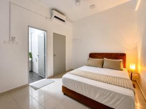 Seabreeze Hideout at Pantai Klebang Netflix I Wifi I Massage Chair I 7 pax