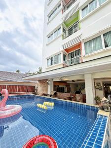 Decare Hotel Patong Weekly Promotion