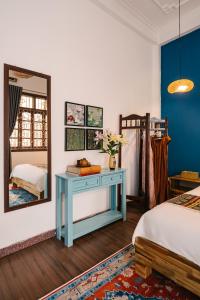 Maison Tonkin Heritage- Train Street- 5BR- 10 pax