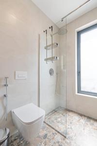 Premium Apartment with Heated Pools - Evianamar III