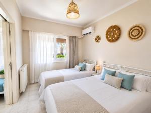 Flisvos Seaside Smart Suite