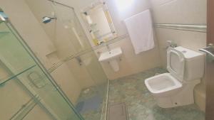 Spacious 2BR Apartment,Myra residences