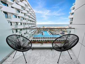 NOVSEE Infinity Pool & SPA