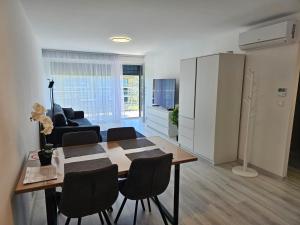 Pearl Dingi Apartman