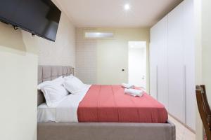 Labancas Vatican Stay 2