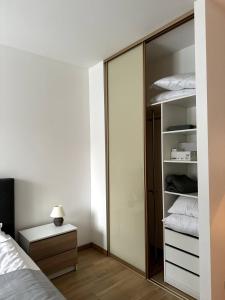Felicity Apartment