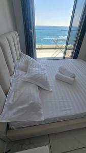 Eddys Luxury Suites - Ilyonis