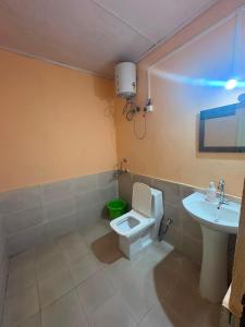 Royal Fern Cottages, Sittong