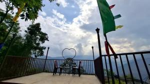 Royal Fern Cottages, Sittong
