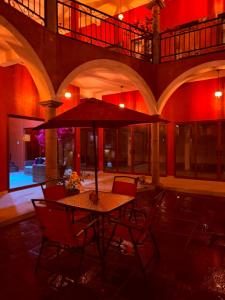 Hotel Estancia Bugambilias