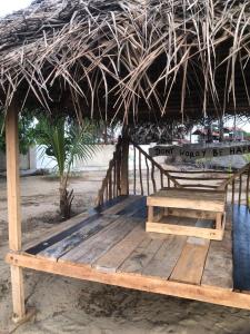 Thambili cabanas whisky point