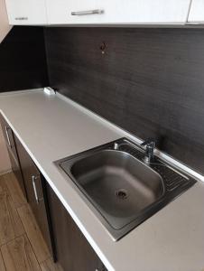 SM56 One Bedroom Apartment with Balcony