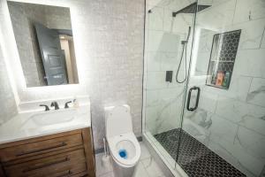 Spacious 2 bedroom 4 beds in Dawsonville sleeps 6 , c