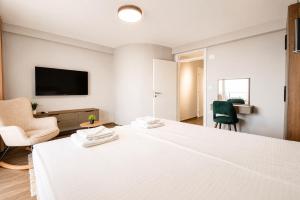 Apartments Ilija