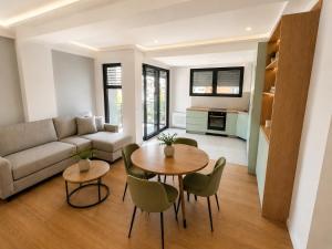Apartment N12