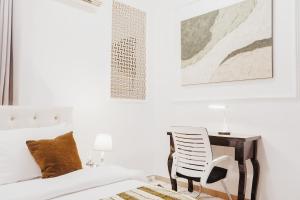 Maskani II - 2BREnsuite, Fast Wi-Fi, Backup Power, Workspace, Secure Gated Estate