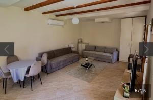 Salatić-Lekić apartmani