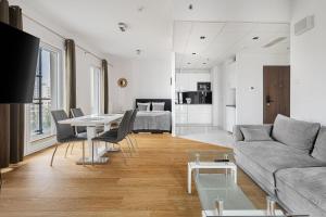 Marcina Kasprzaka 29 LUX-Plus Apartment with panorama skyline VIEW