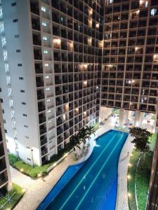 Staycation Condo near MOA Airport Ikea