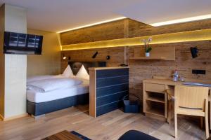 Deluxe Double Room with Balcony - Nr. 32 room in Boutique Hotel Gams