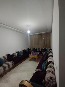 Lot Oum Kaltoum , martil