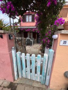 Villetta Domo Brandinchi, San Teodoro