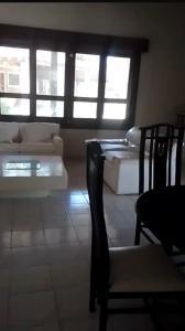 Tropical Country Retreat with AC, Pool, BBQ & Fruit Trees 10 Minutes from Trinidad