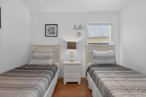 Relaxing 4-Bedroom, 3-Bathroom Poolside Heaven in Cumbrian Lakes