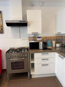 Maison Lumière - Modern Central Apartment