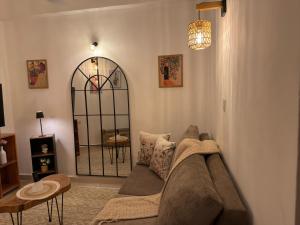 Waikiki Private Apartment Near Airport