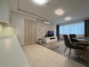Lara Lux Apartment 2