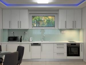 Lara Lux Apartment 2