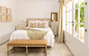 Relaxed Mediterranean Living With A Private Garden & Beachside Location