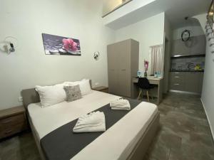 Harmony Studios & Apartments