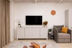 Sheffel Courtyard Residences - Grand Studio