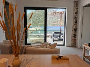 Lithos Beach House Bali