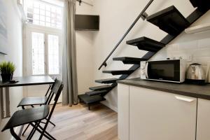Mini Studio by Hi5 Apartments- City center studio