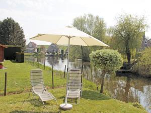 Bungalow in Breskens near the Beach