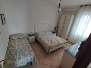 The sisters apartment