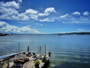Barrbra BnB Over The Sea